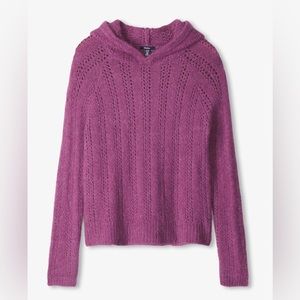 Hatley Carmen hoodie  sweater in magenta. US M. Brand new